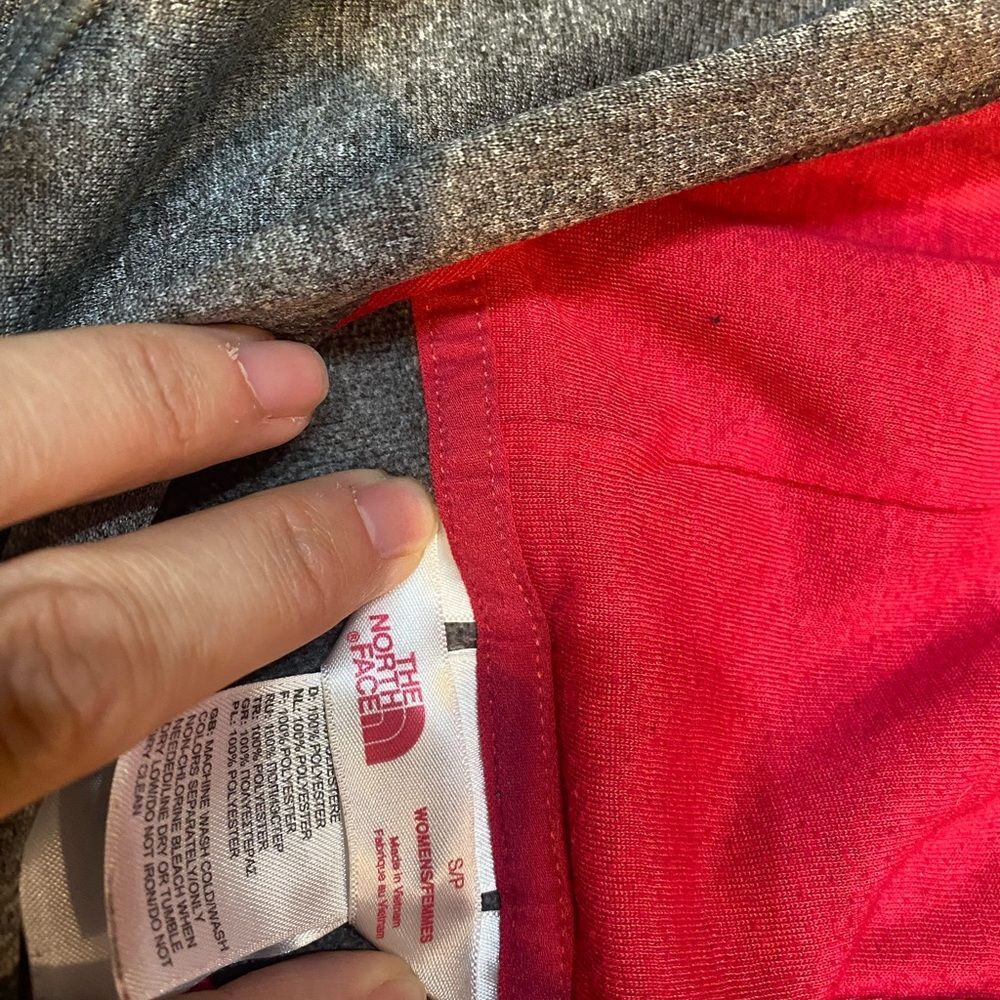 The North Face Women's Charcoal and Hot Pink Hoodie - Picture 6 of 7